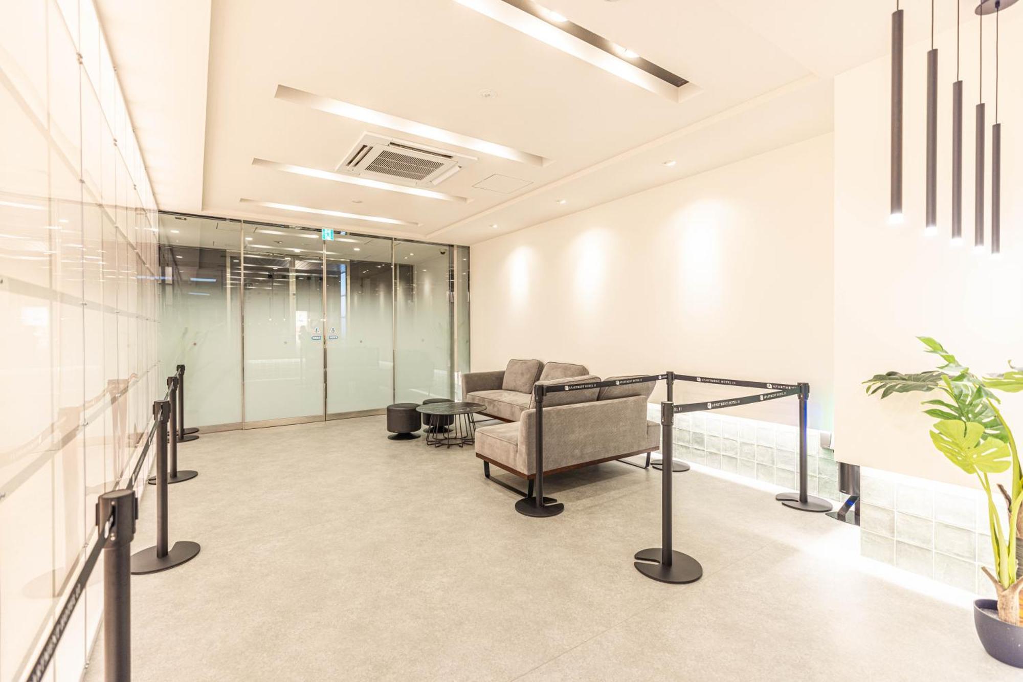 Apartment Hotel 11 Shinsaibashi Οσάκα Εξωτερικό φωτογραφία